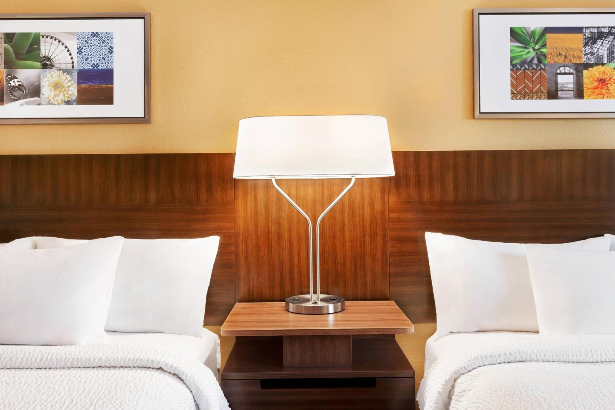 Fairfield Inn Роузвілл Екстер'єр фото